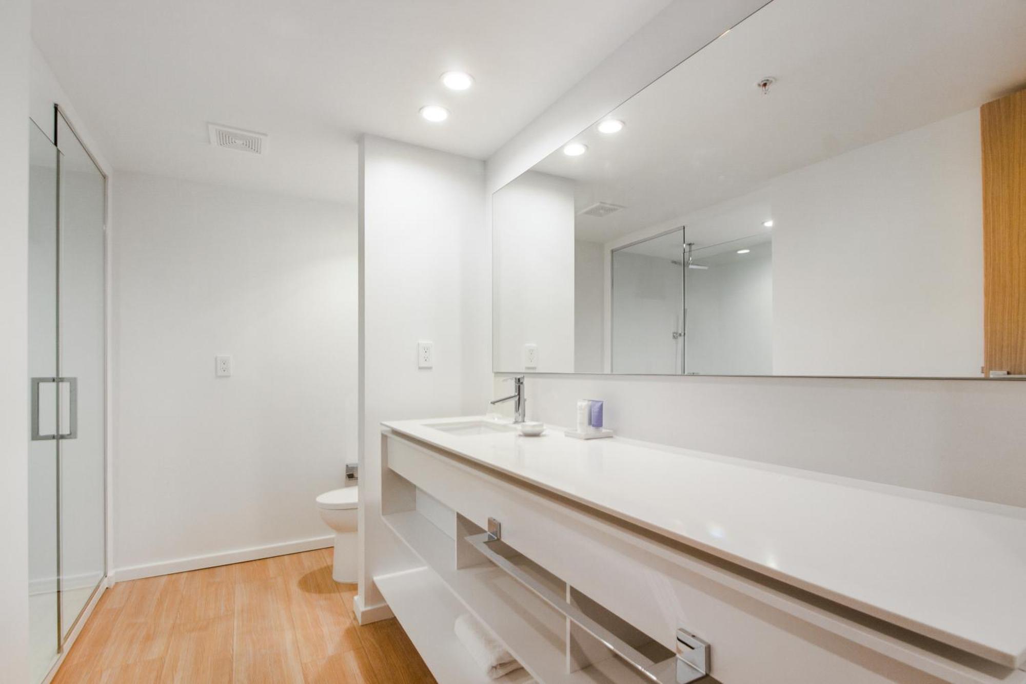 בל הארבור Beach Haus Residences חדר תמונה
